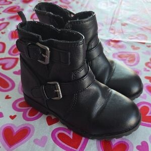Old Navy Kids Black Buckle Boots